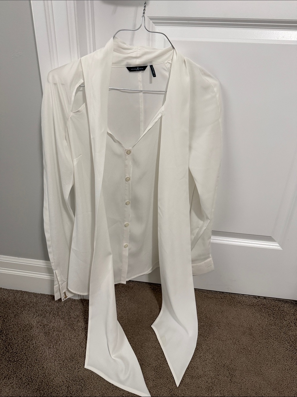 Guess by Marciano White Tie-Neck Button Front Blouse